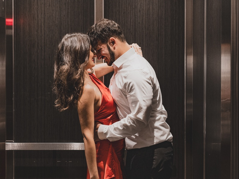 Engagement session in Toledo, Ohio